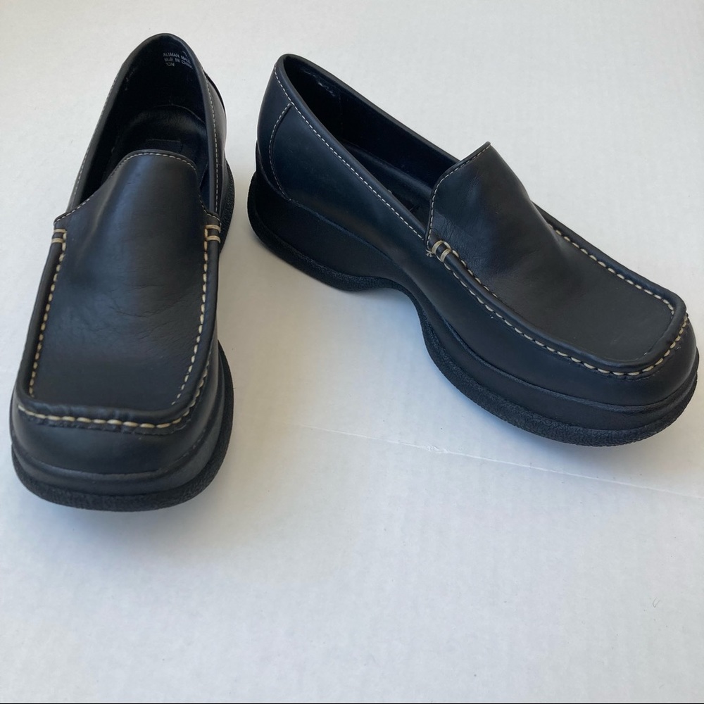 Vintage 90s Y2K LEI Faux Leather Chunky Platform Loafer Clog